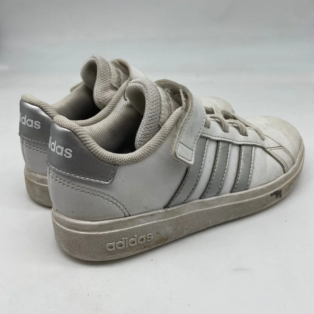 Adidas Grand Court 2.0 Kids White Silver Metallic Sneakers GW6516‎ Size 13K